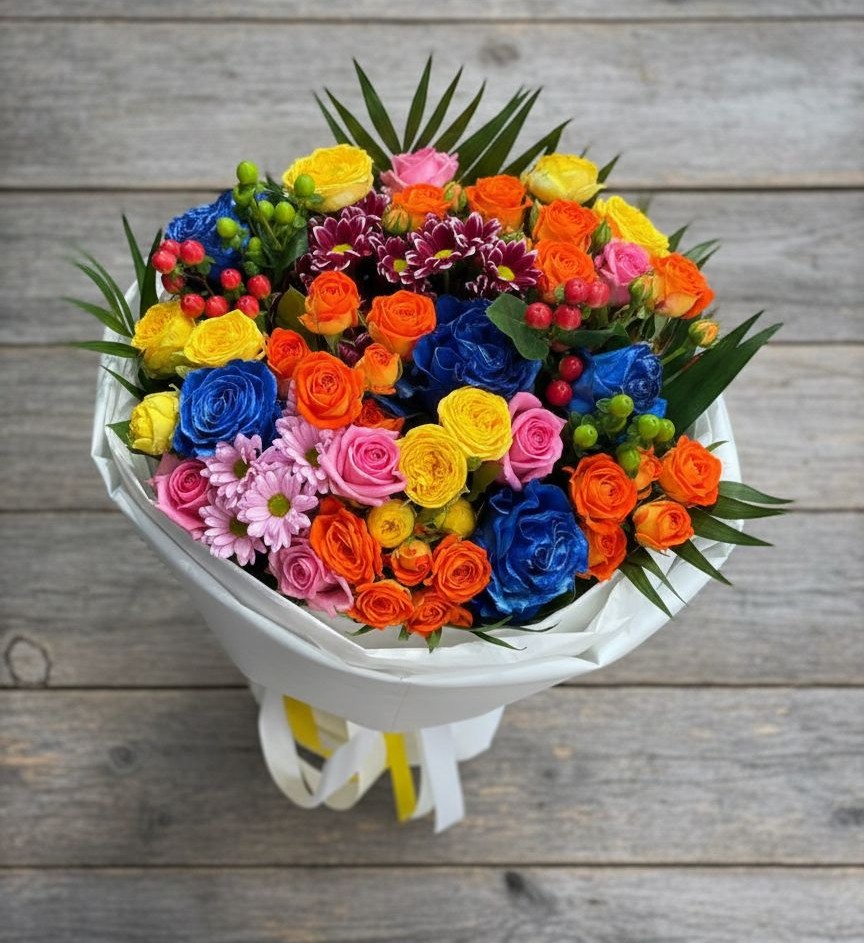 Букет цветов из: Розы и Хризантемы в Малых Базах