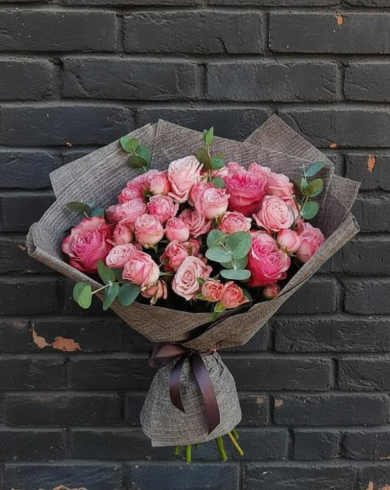 Букет цветов из: Розы в Малых Базах