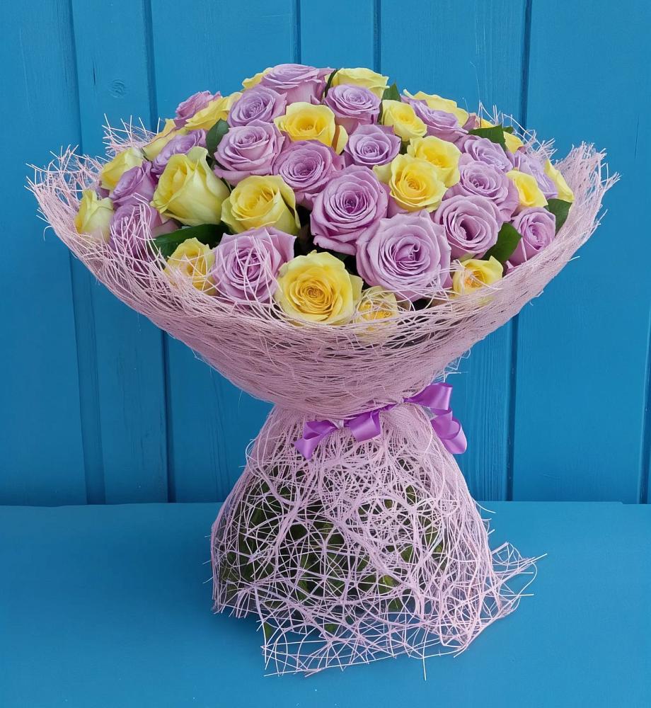 Букет 101 Волшебный Миг в Малых Базах