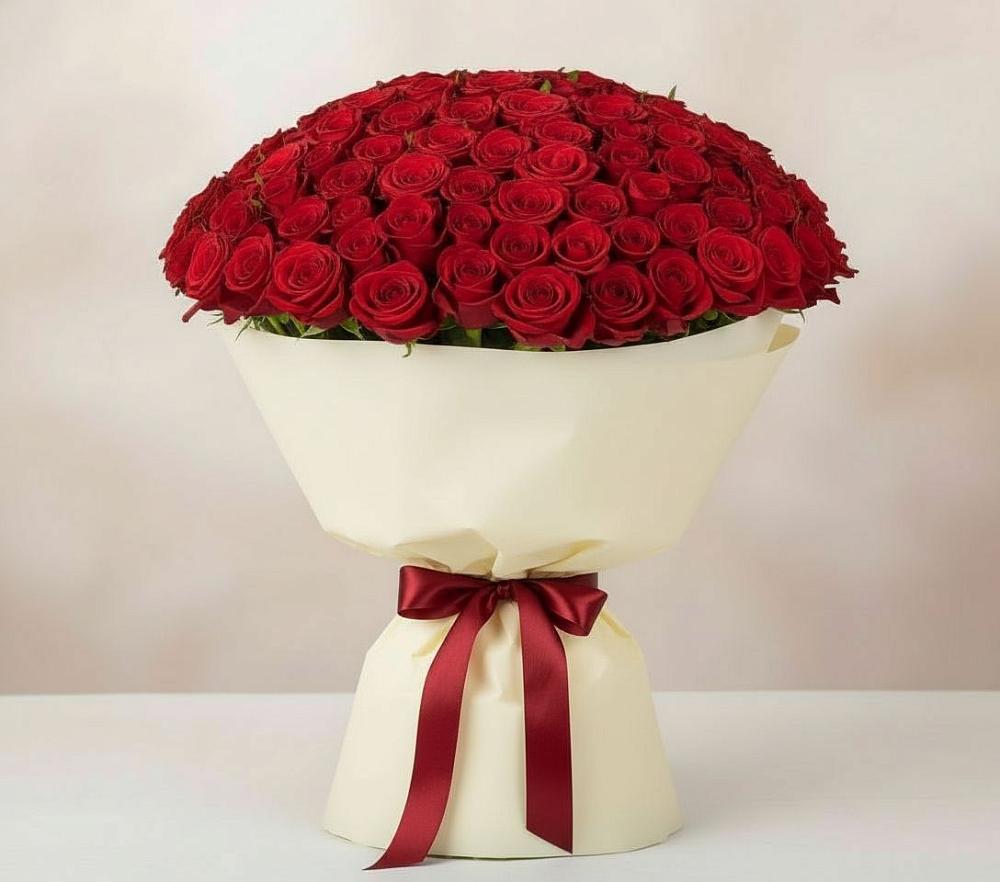 Букет 101 Красная роза Милано в Малых Базах