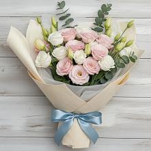 Букет цветов из:  Лизиантусы #REPLACE_PRED# Малых Базах