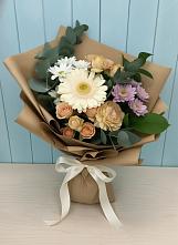 Букет цветов из:  Герберы и Хризантемы в Малых Базах