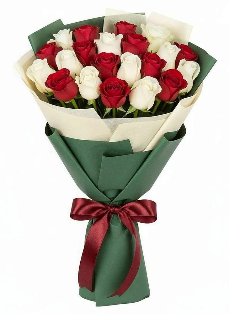 Букет Микс из красных и белых роз в Малых Базах
