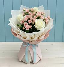 Букет цветов из:  Розы в Малых Базах