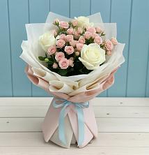 Букет цветов из:  Розы в Малых Базах