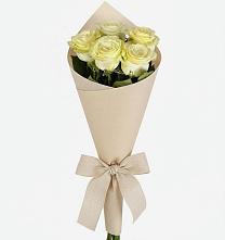 Букет цветов из:  Розы в Малых Базах