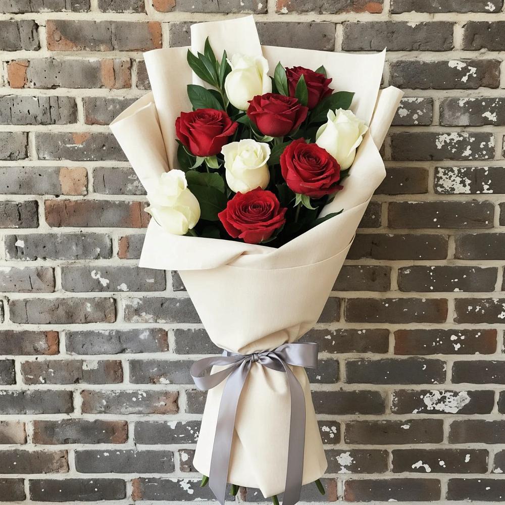 Букет цветов из: Розы в Малых Базах