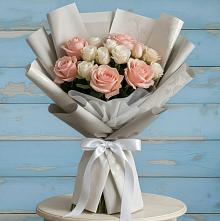 Букет цветов из:  Розы #REPLACE_PRED# Малых Базах
