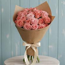 Букет цветов из:  Розы в Малых Базах