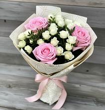 Букет цветов из:  Розы в Малых Базах
