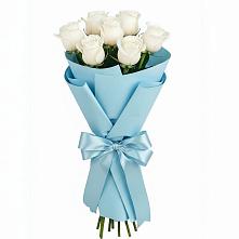 Букет 7 белых роз Проуд в Малых Базах