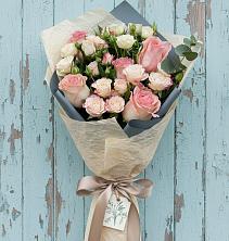 Букет цветов из:  Розы в Малых Базах