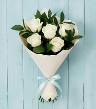 Букет цветов из:  Розы #REPLACE_PRED# Малых Базах