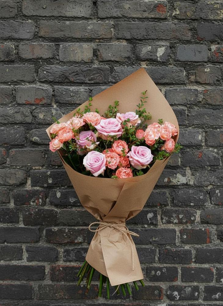 Букет цветов из: Розы в Малых Базах