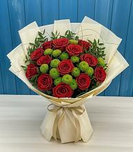 Букет цветов из:  Розы и Хризантемы в Малых Базах