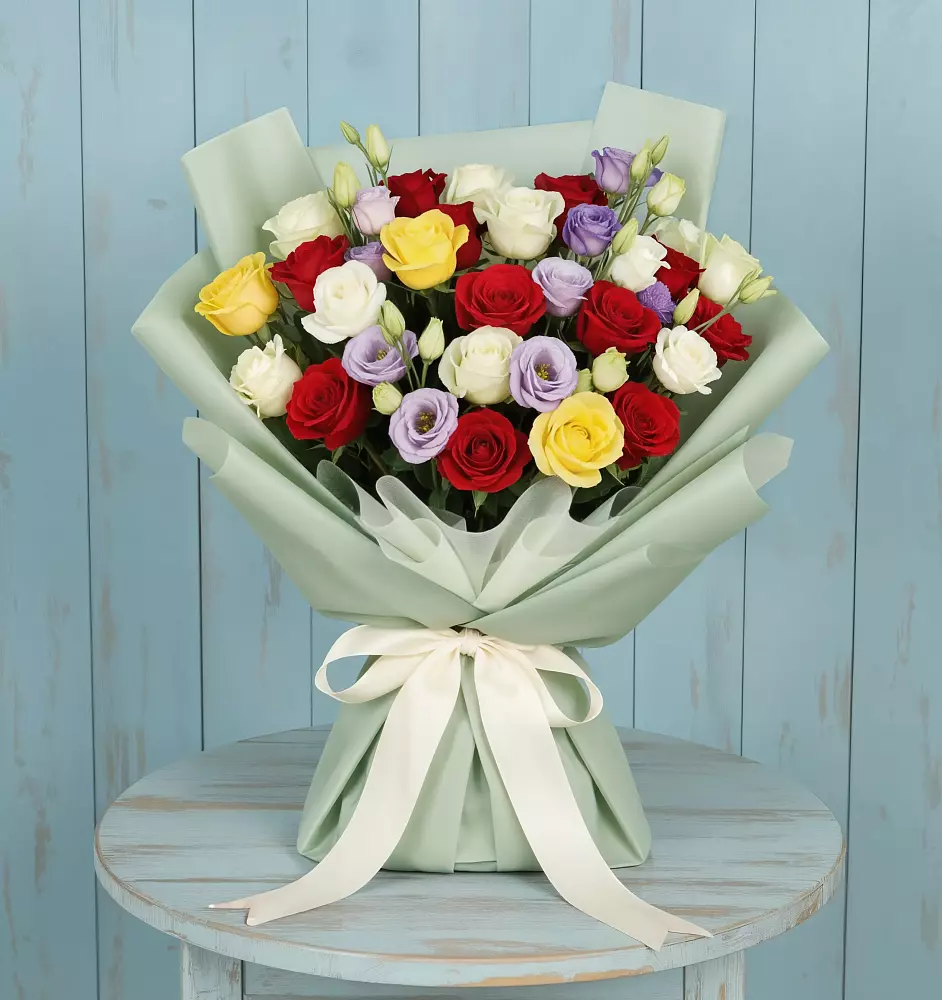 Букет цветов из: Розы в Малых Базах