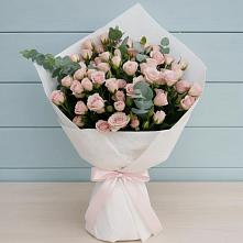 Букет цветов из:  Розы в Малых Базах