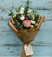 Букет цветов из:  Розы и Лизиантусы #REPLACE_PRED# Малых Базах