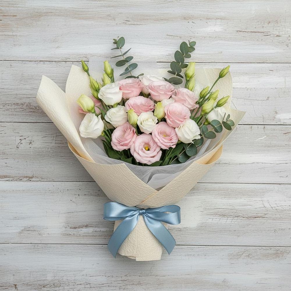 Букет цветов из: Лизиантусы в Малых Базах